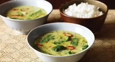 Thai Green Curry in small bowls