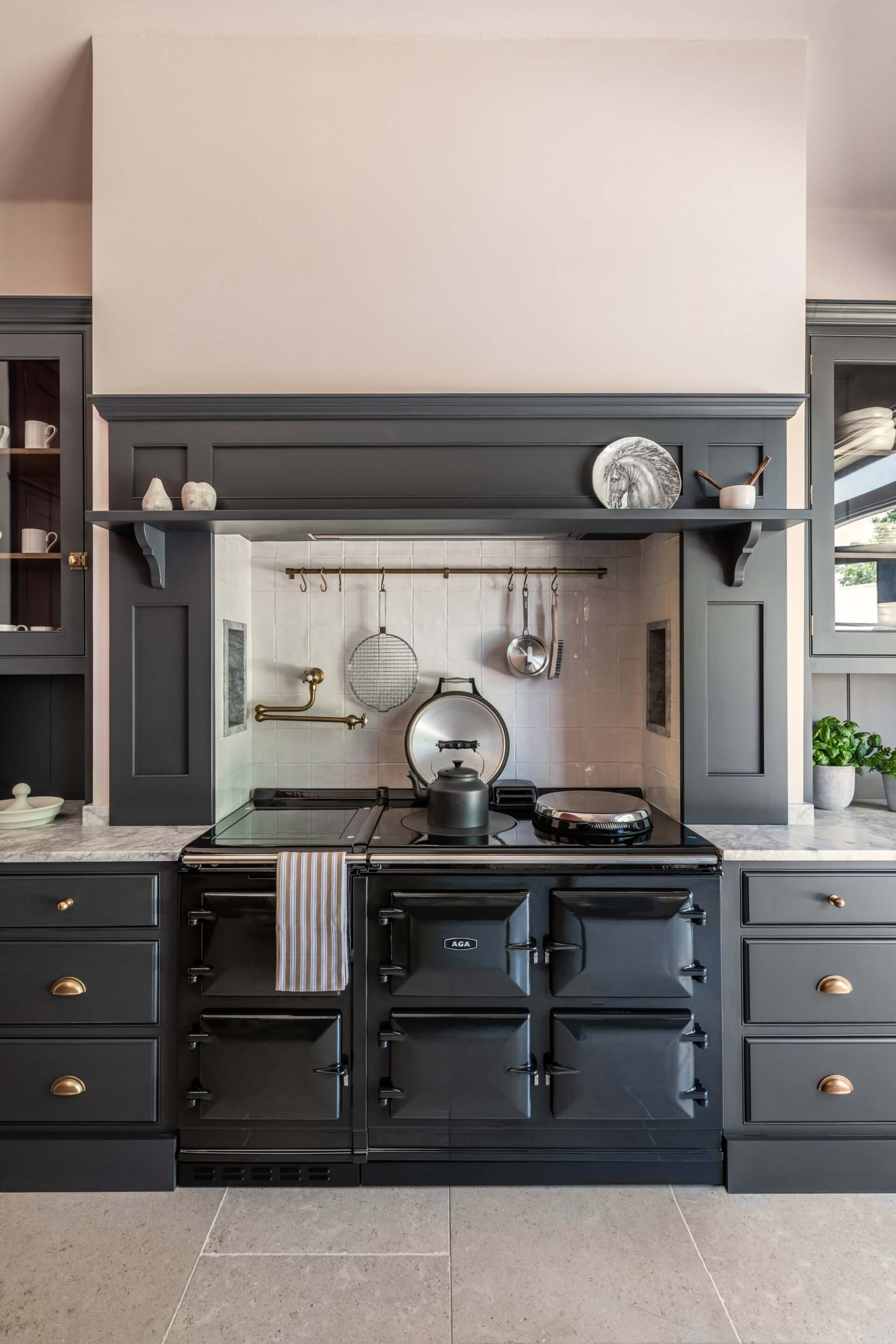 Middleton Bespoke Black AGA Signature.jpg