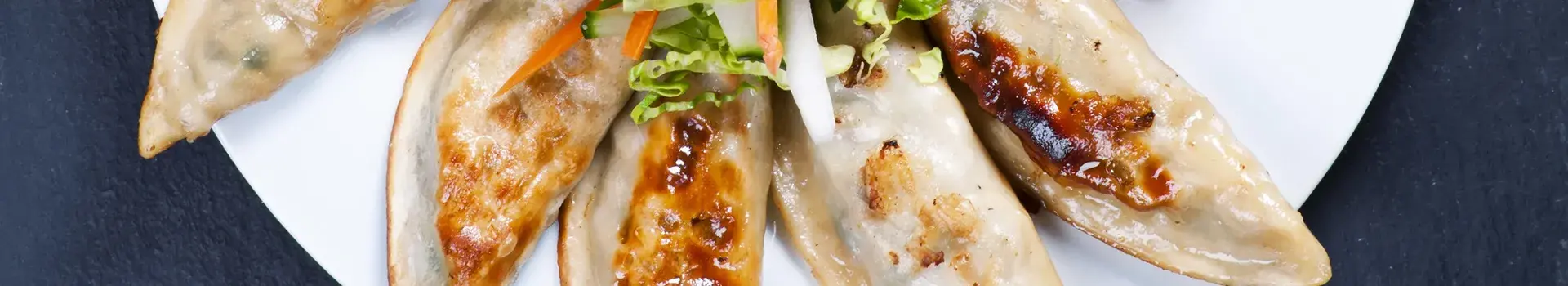 GUOTIE - Pot-Stickers (with Beef & Coriander)