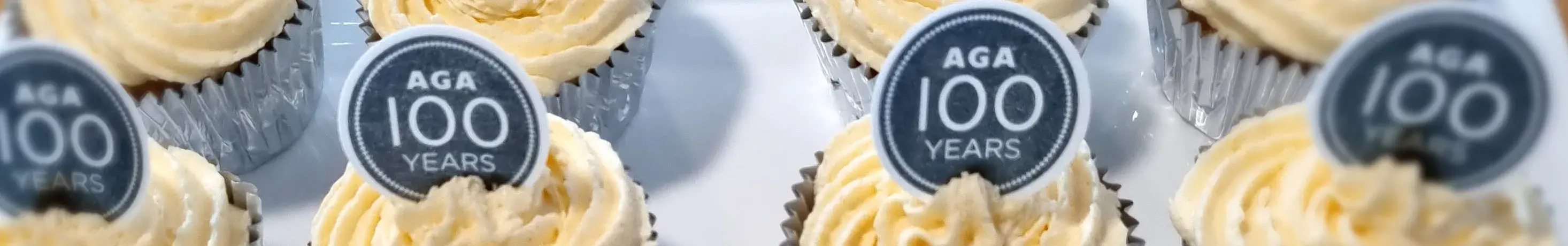 Orange, Cardamom and Marmalade Cupcakes