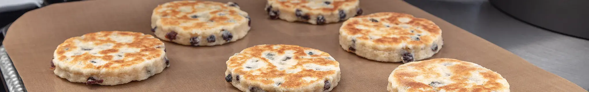 Welsh Cakes on the Rayburn 