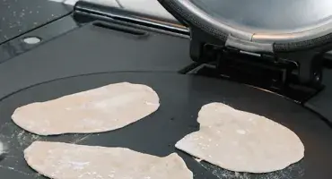 Cooking on the AGA Hotplate