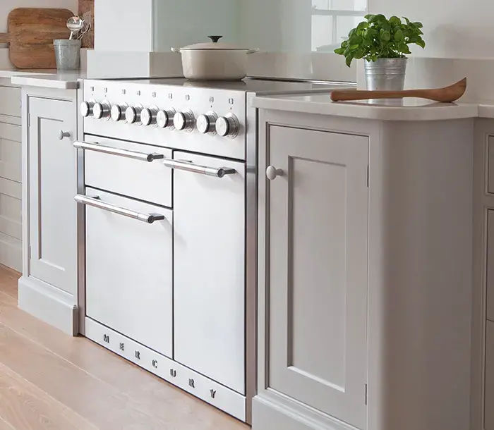 Mercury range cooker