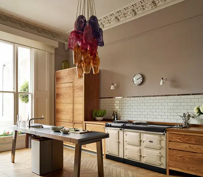 AGA eR3 Series 170 in Cream 