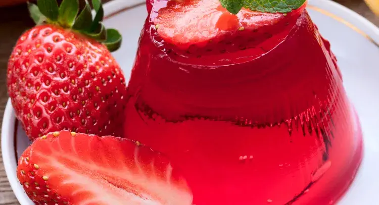 Easy Strawberry Jelly