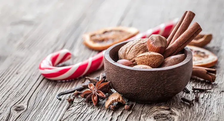 Christmas Spiced Nuts 